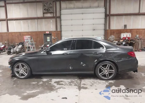 2017 Mercedes-Benz E 300 4Matic из США, поврежденный, VIN WDDZF4KB9HA099800